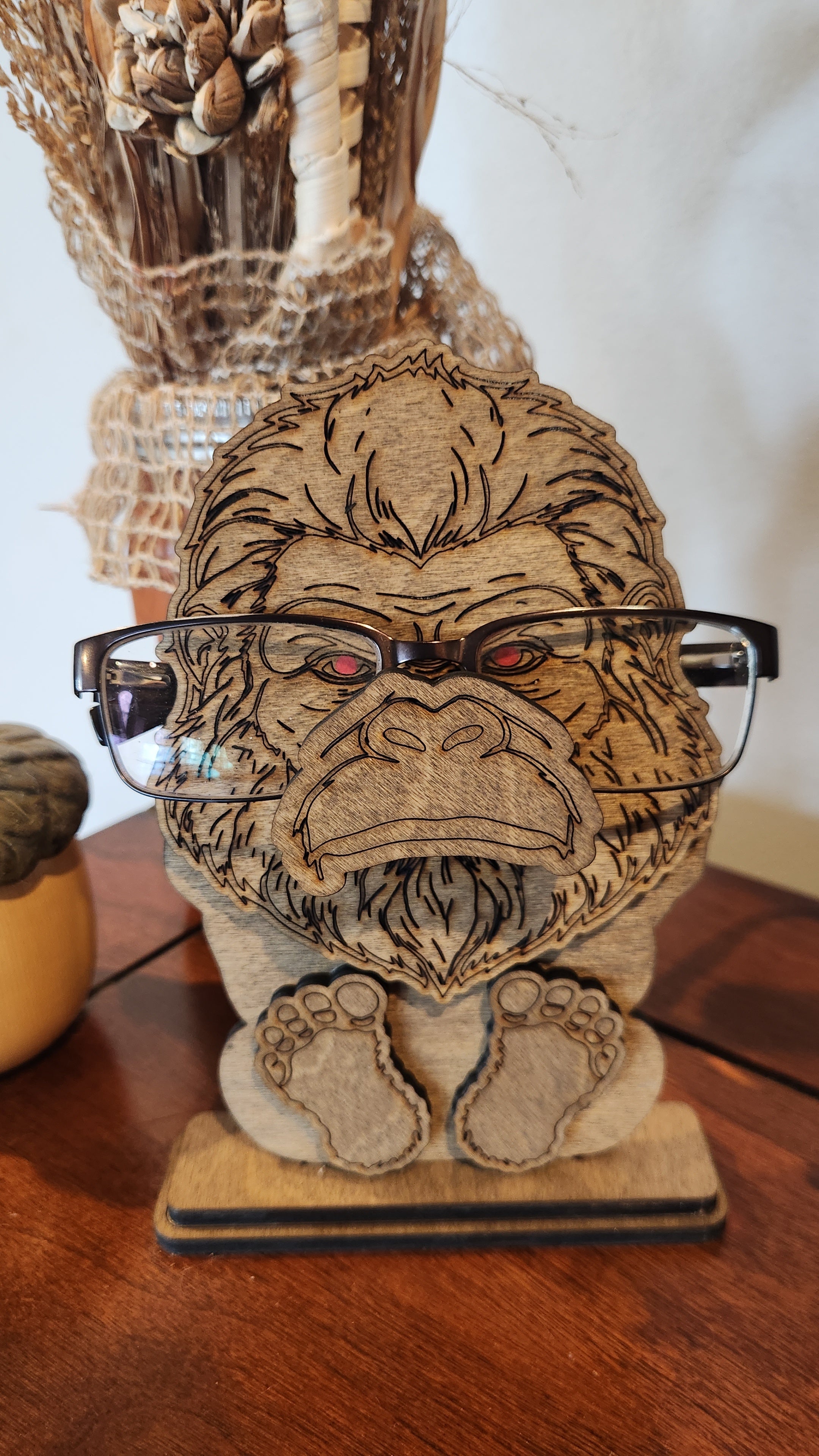 Bigfoot Eyeglass Holder – Handcrafted Wooden Stand